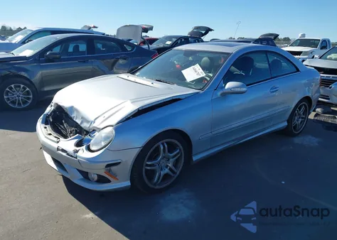 2009 Mercedes-Benz Clk 550 из США, поврежденный, VIN WDBTJ72H39F257538